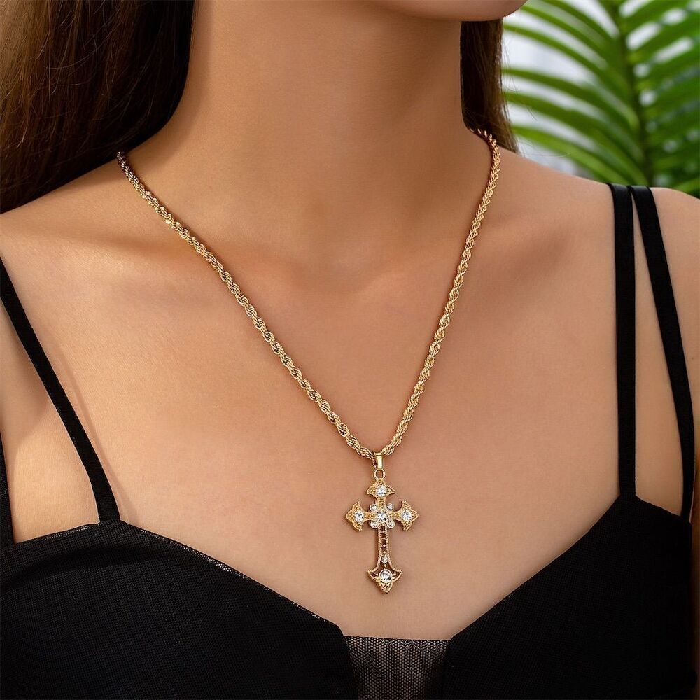 Gold Tone Religious Cross Pendant Thick Twisted Rope Necklace Rhinestones 22"